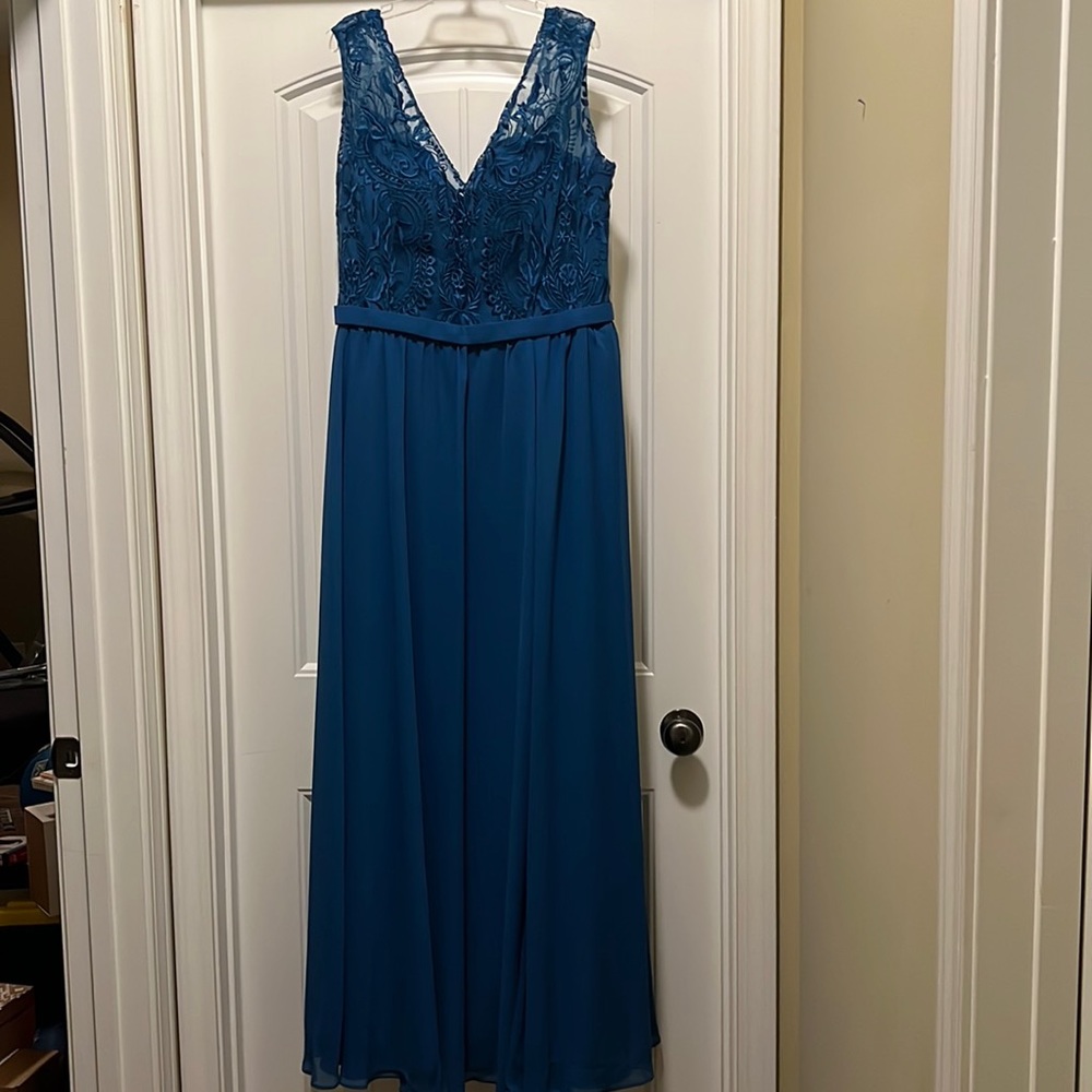 Sleeveless V-Neck Teal Evening Dress